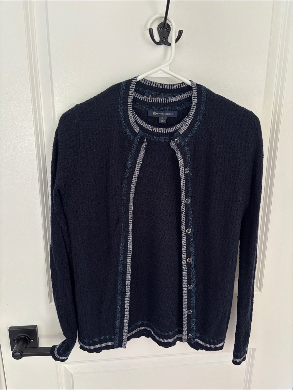 Brooks Brothers women’s sweater set small